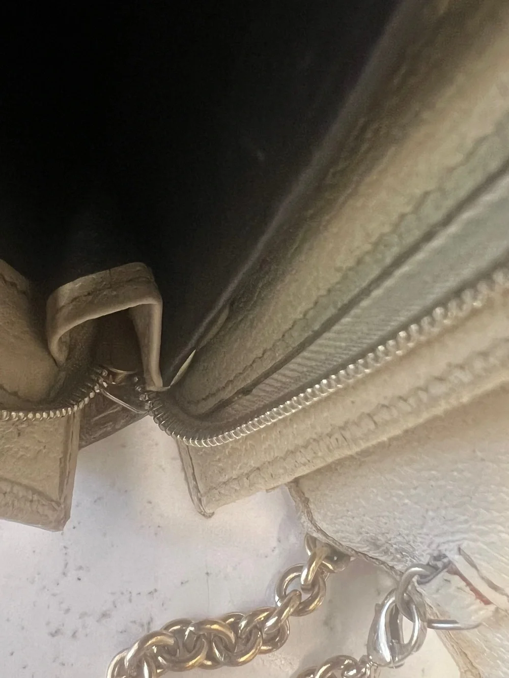 Gucci Brown Beige Monogram Canvas Chain Clutch